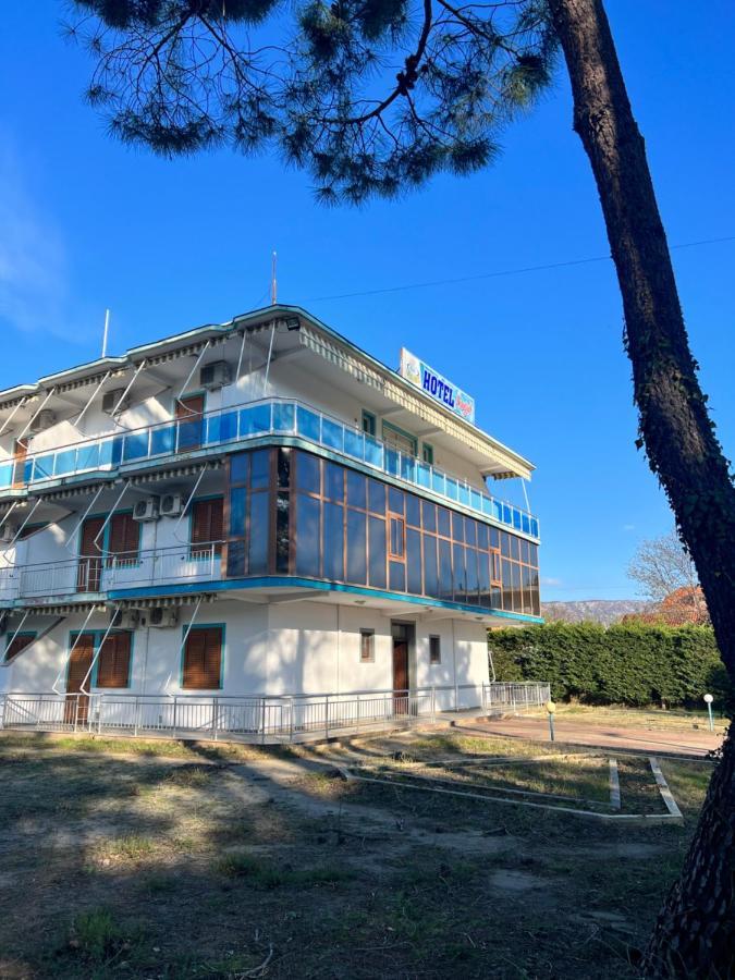 Kamberi Hotel & Apartments 2 Velipojë Exterior foto